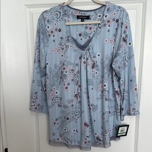 Ellen Tracy Floral Paisley Blouse - Size Large. New with Tags